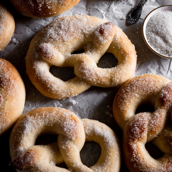 German Soft Sweet Pretzel Recipe (vegan)